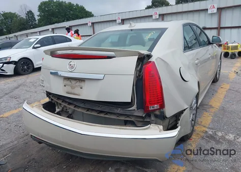 2010 Cadillac Cts Luxury z USA, uszkodzony, nr VIN 1G6DE5EG3A0149898